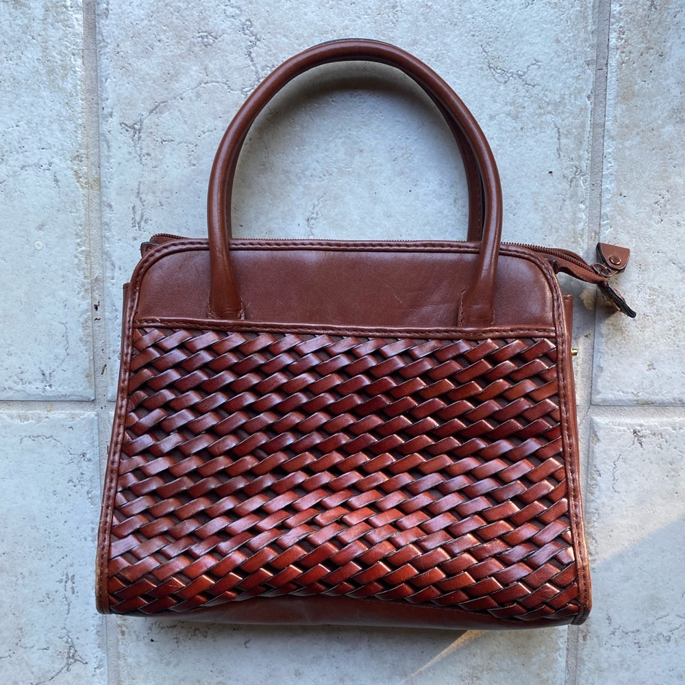 Vintage leather handbag